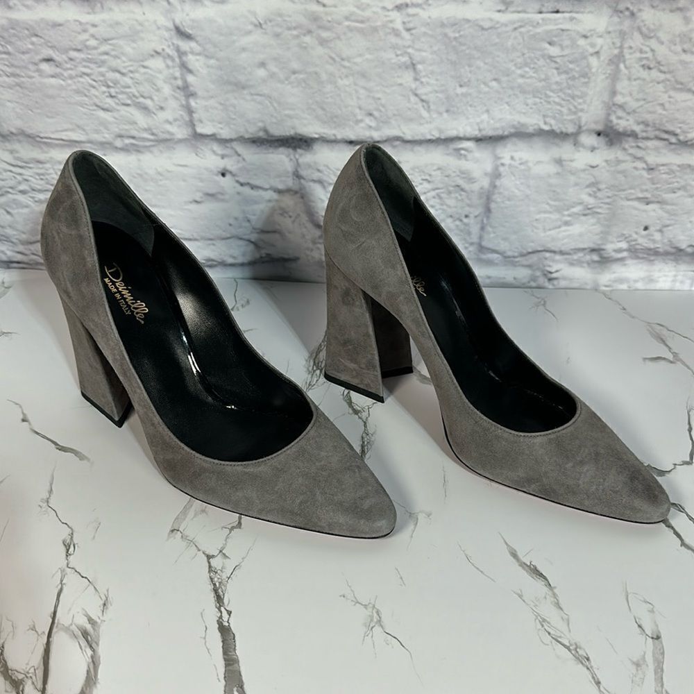 New gray heels - Picture 2 of 9